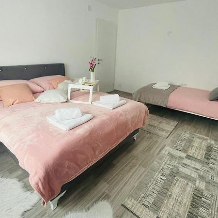 Apartment Zara Bihać Buitenkant foto