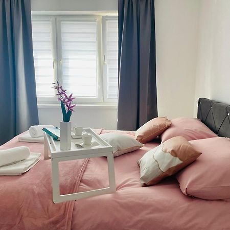 Apartment Zara Bihać Buitenkant foto
